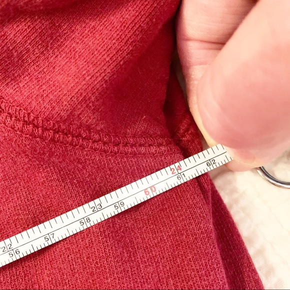 Vintage Old Navy Big Logo Crewneck Sweatshirt in Crimson Red Sz. L - Picture 11 of 11